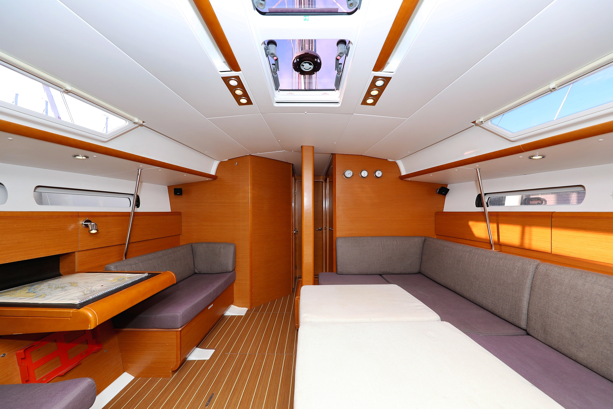 Sun Odyssey 439 — photo 42