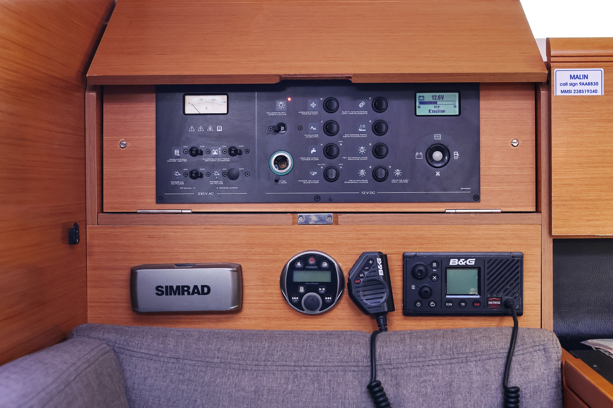 Sun Odyssey 439 — photo 43