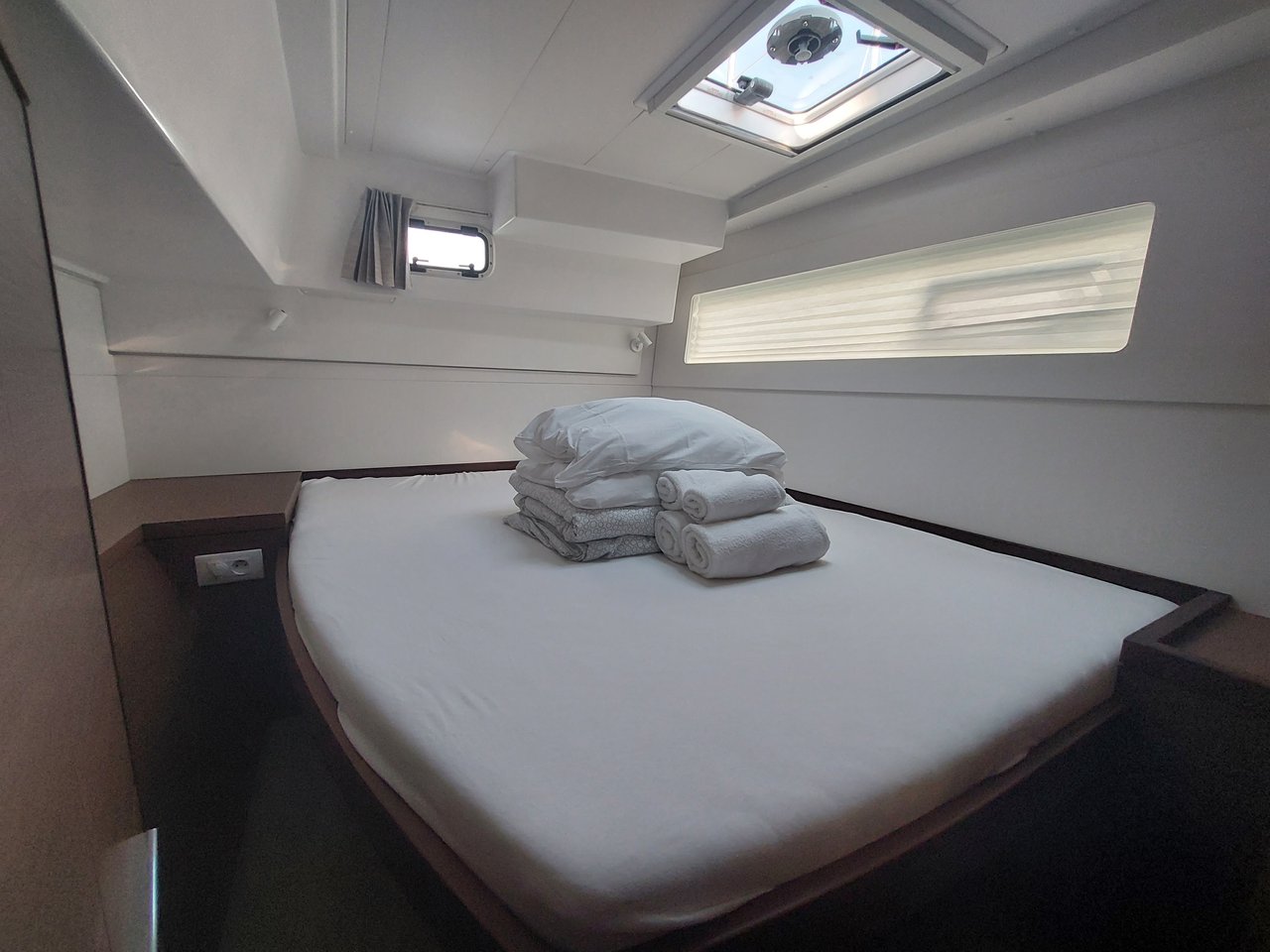 Lagoon 40 - 4 + 1 cab. — photo 4