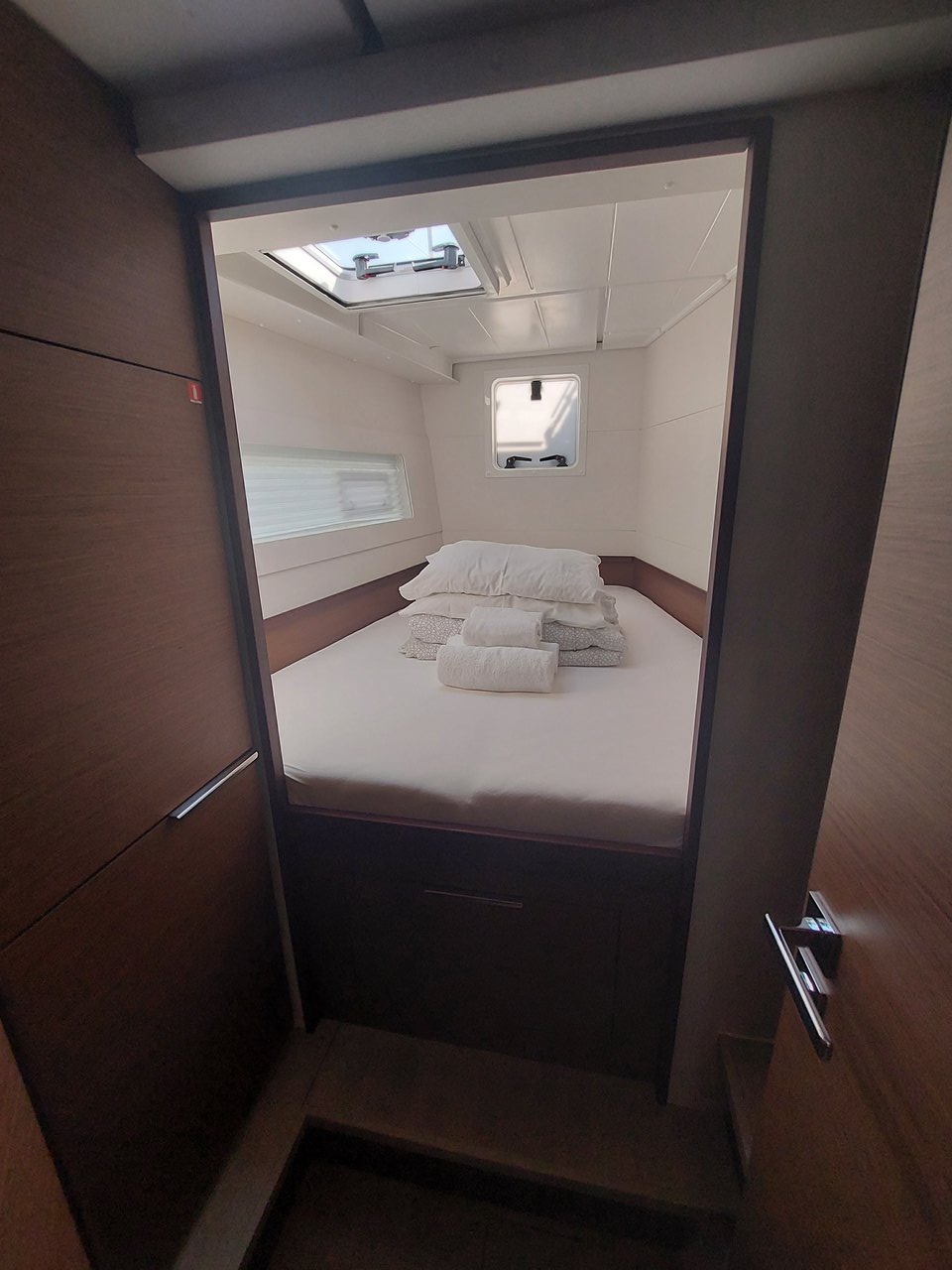 Lagoon 40 - 4 + 1 cab. — photo 6