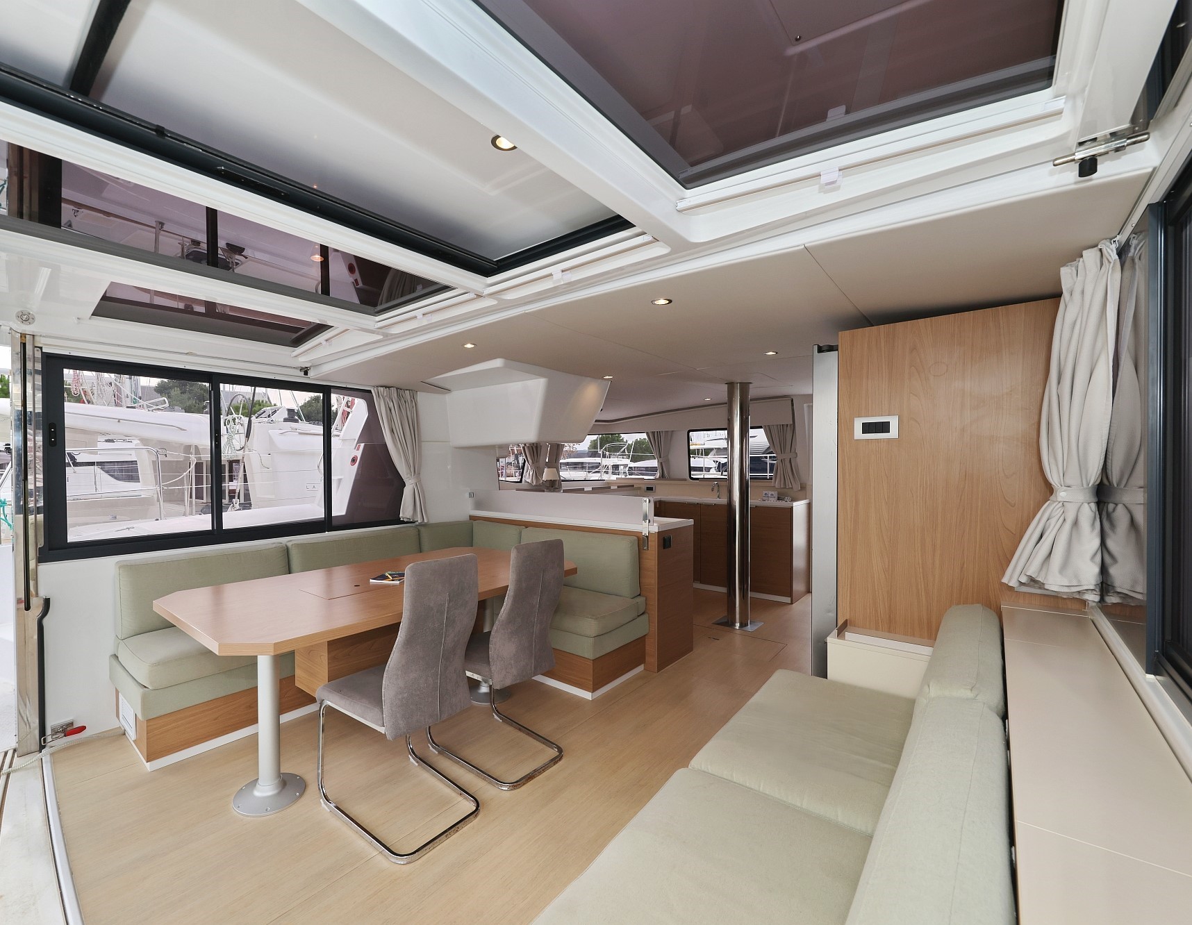 Bali 4.4 - 4 + 2 cab. — photo 12