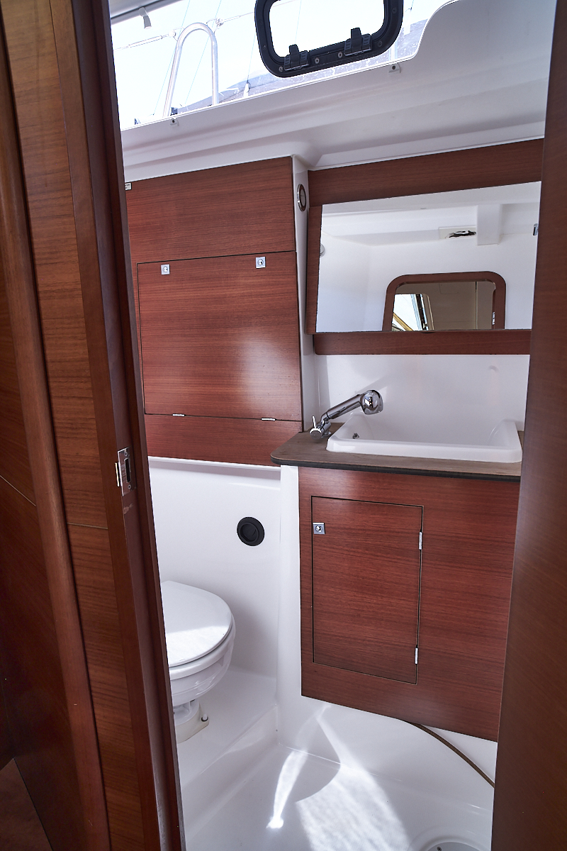 Dufour 460 GL — photo 12
