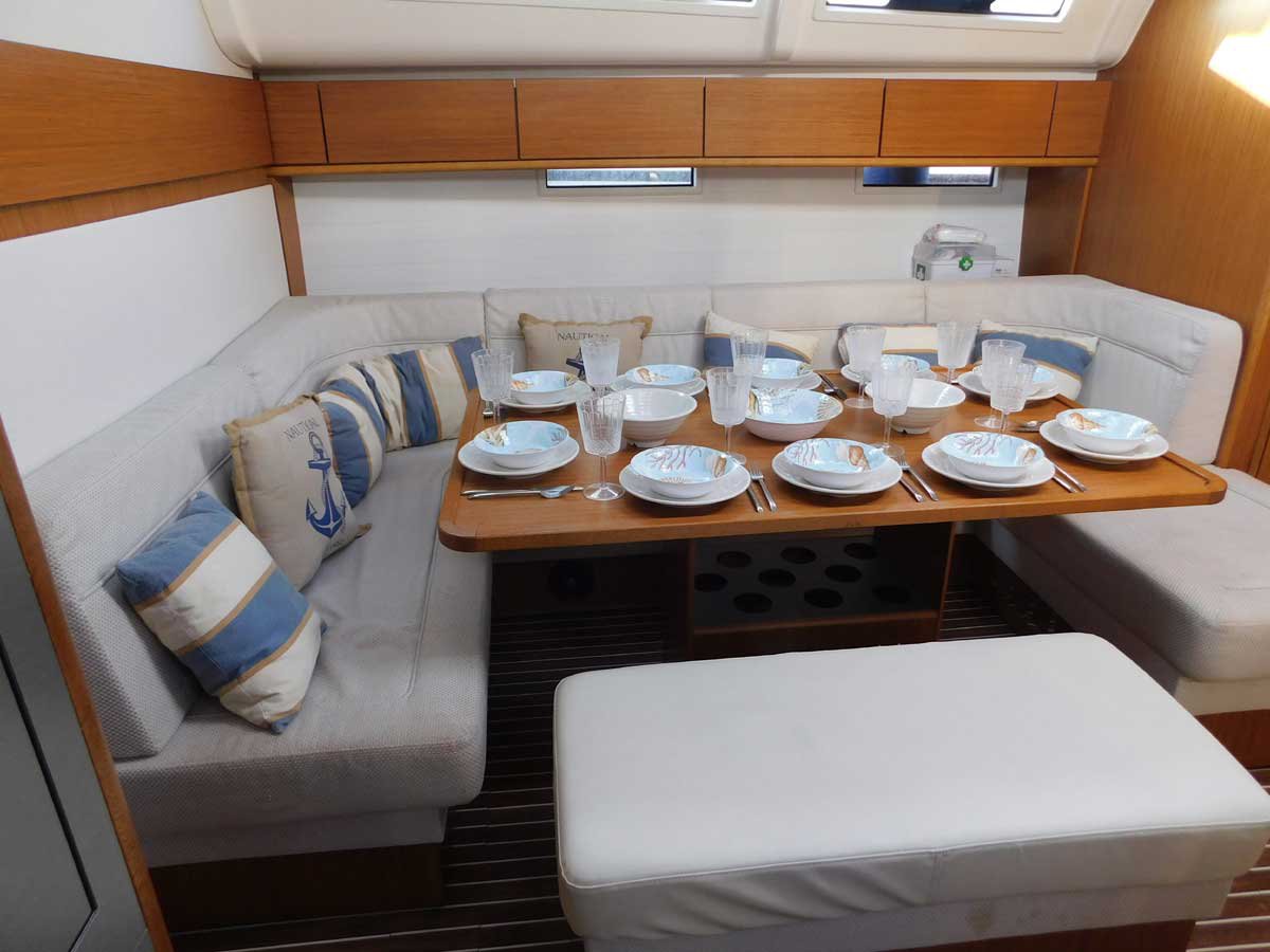 Bavaria Cruiser 51 Style - 5 cab. — photo 15