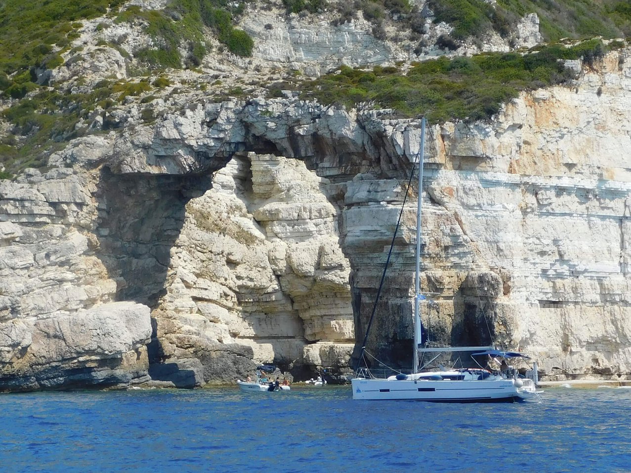 Bavaria Cruiser 45 - 4 cab. — photo 16