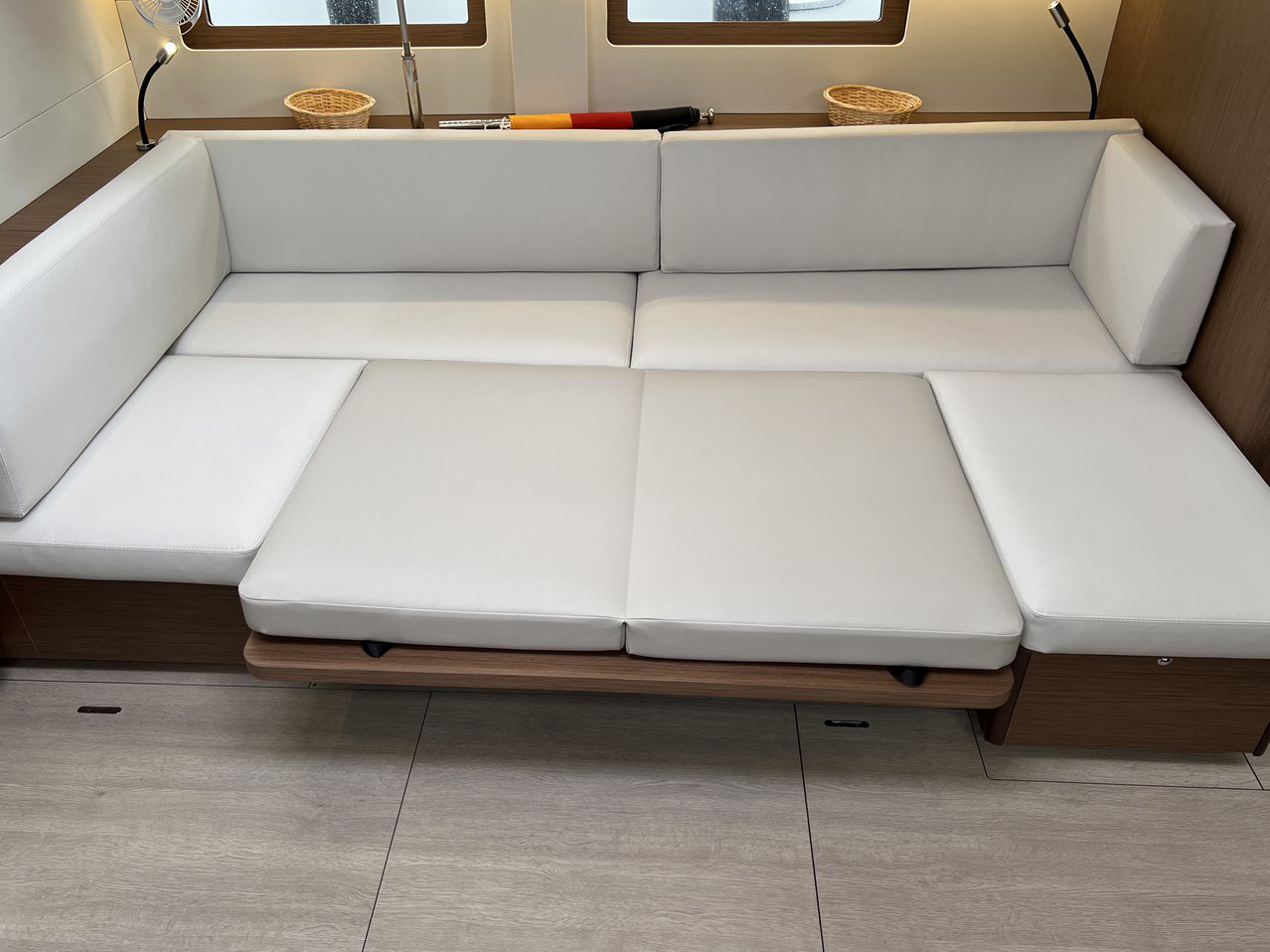 Oceanis 51.1 — photo 11