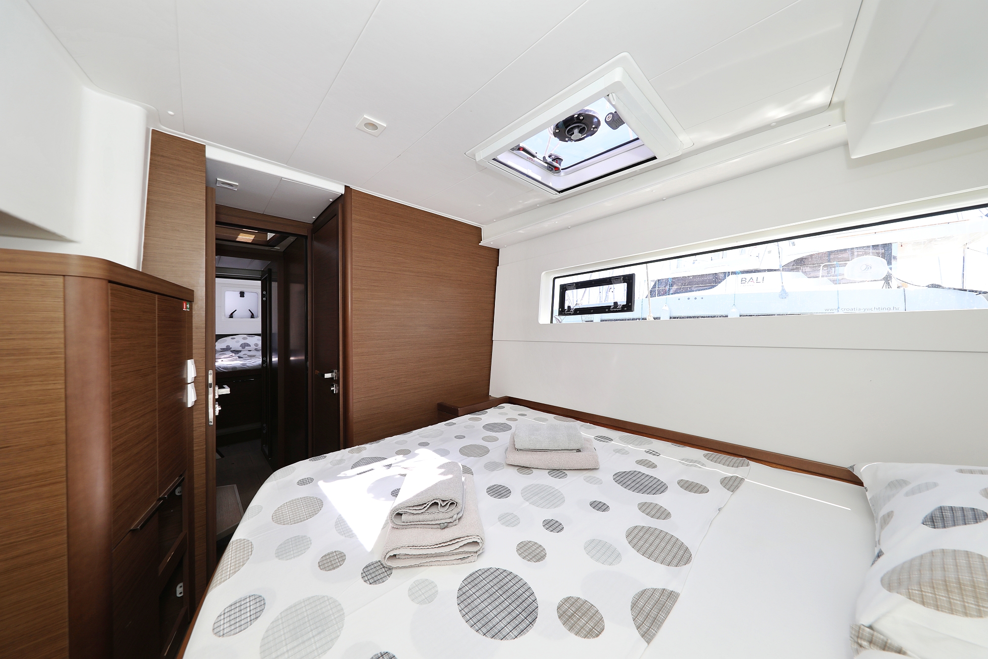Lagoon 40 - 4 + 2 cab — photo 26