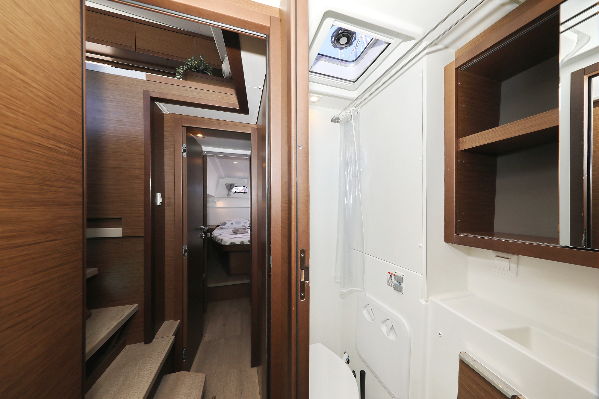 Lagoon 40 - 4 + 2 cab — photo 29