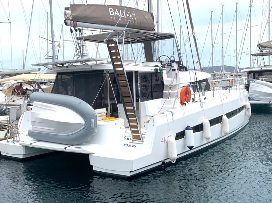 Bali 4.1 - 4 + 2 cab. — photo 1