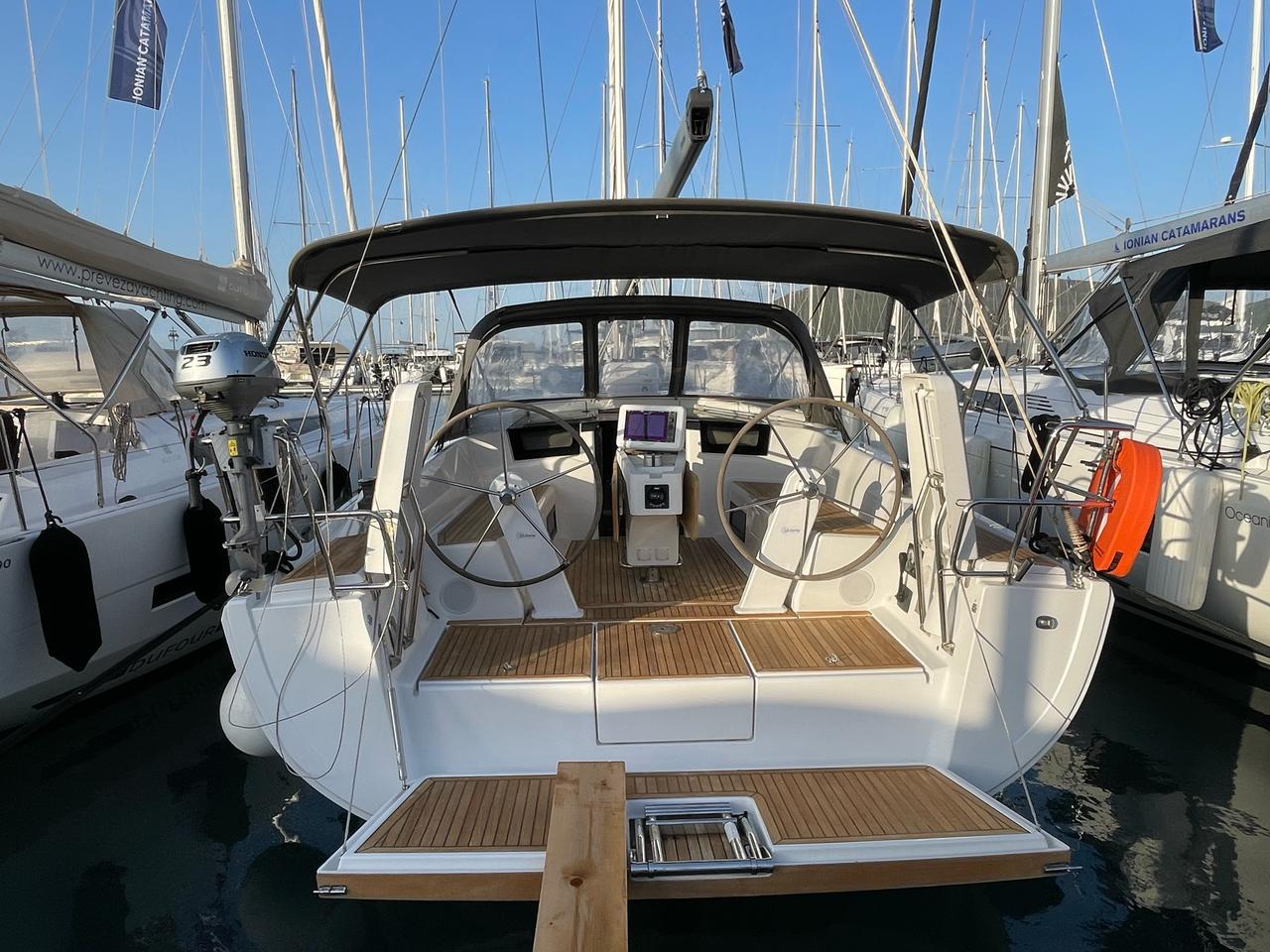 Hanse 388 — photo 1
