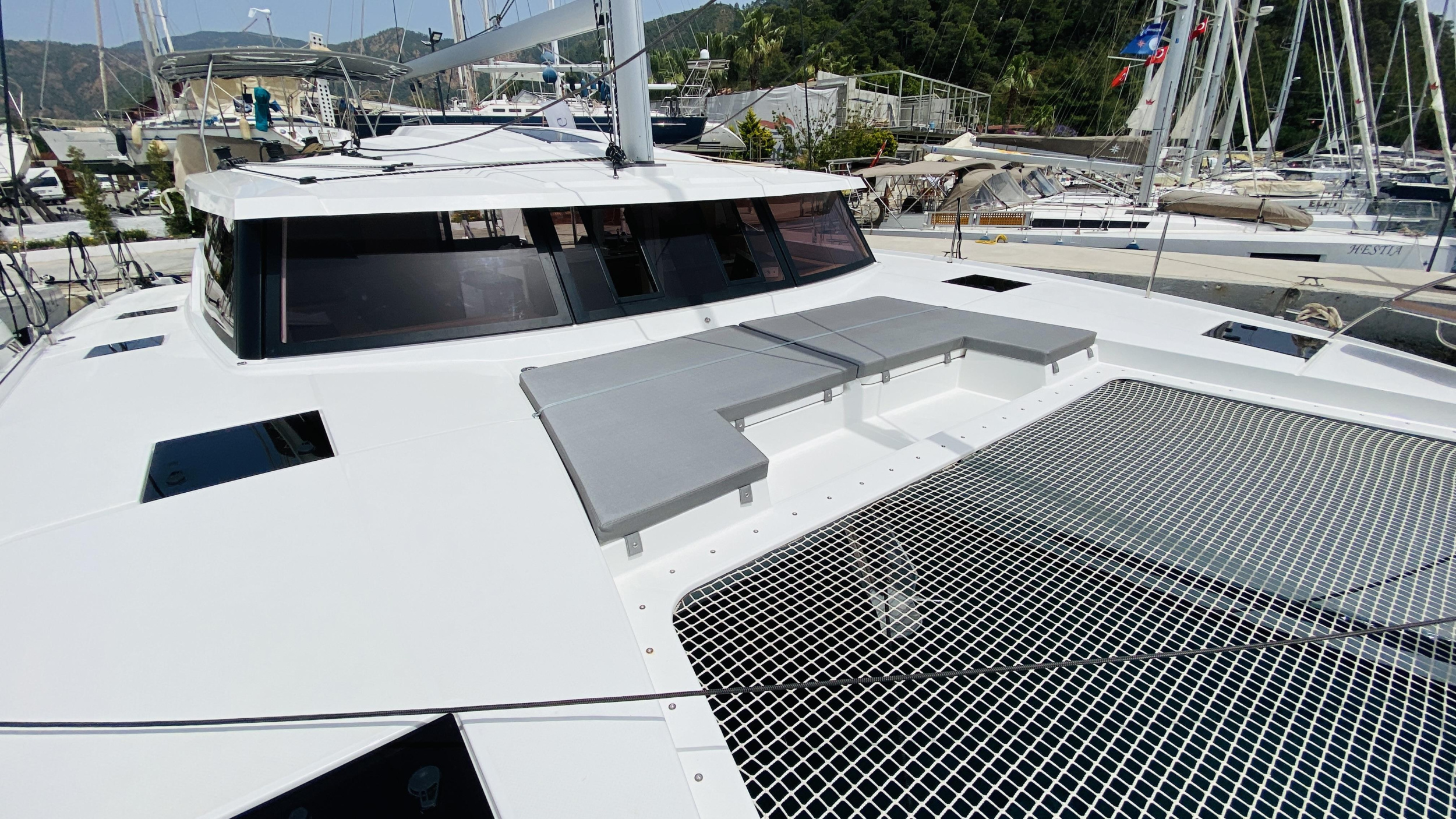 Fountaine Pajot Astrea 42 - 4 + 1 cab. — photo 3