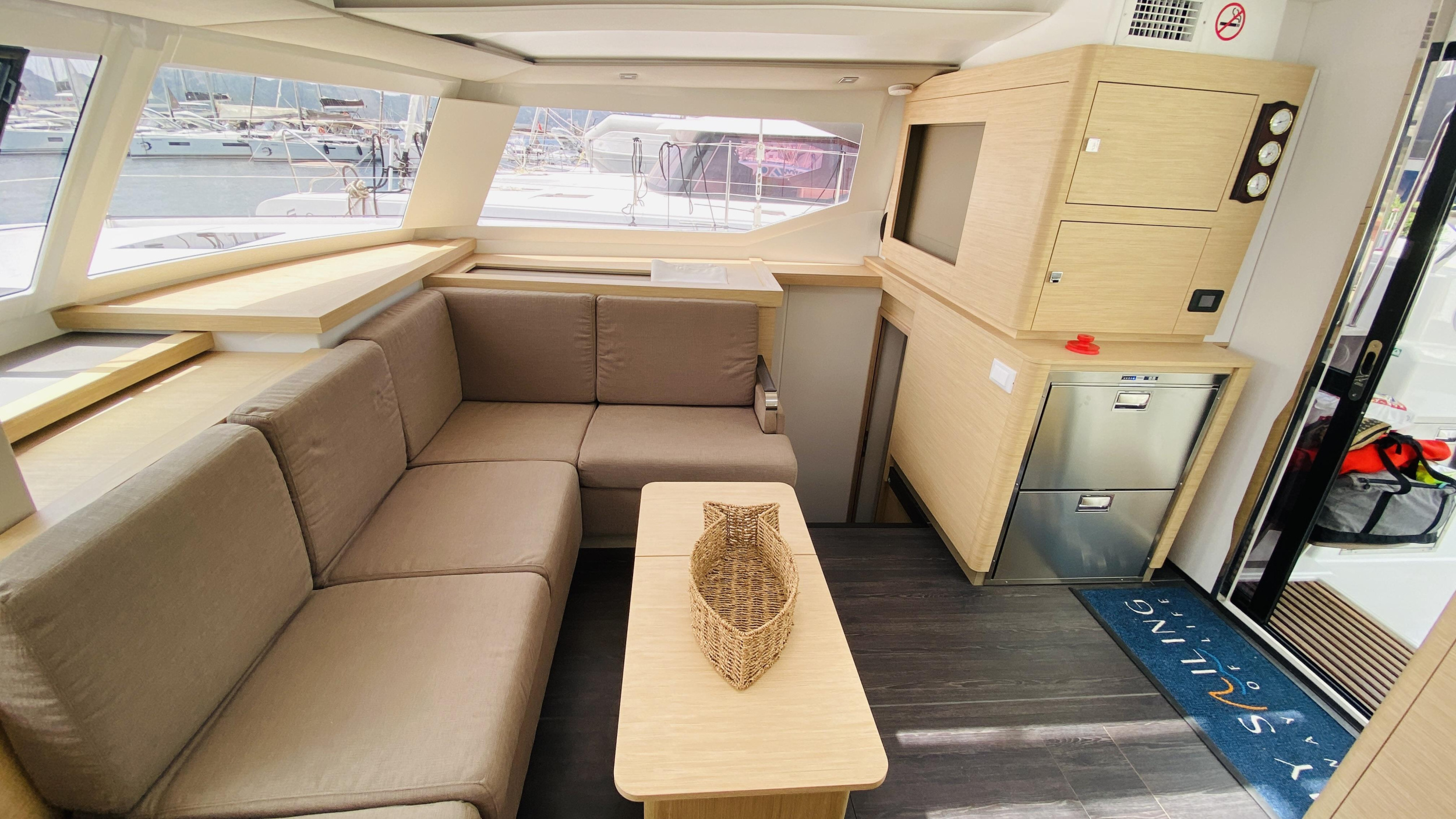 Fountaine Pajot Astrea 42 - 4 + 1 cab. — photo 11