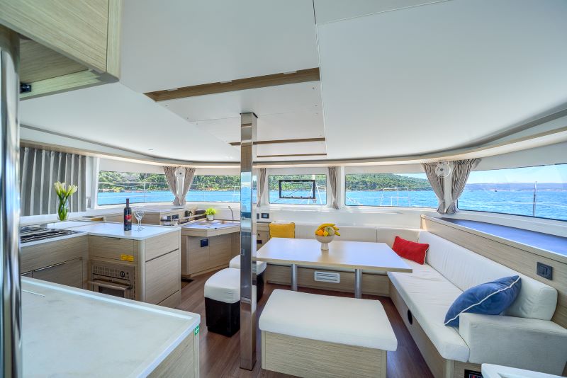 Lagoon 46 - 4 + 1 cab. — photo 14
