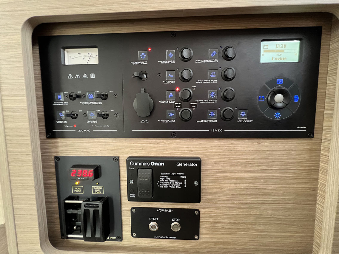 Lagoon 42 - 4 + 2 cab. — photo 18