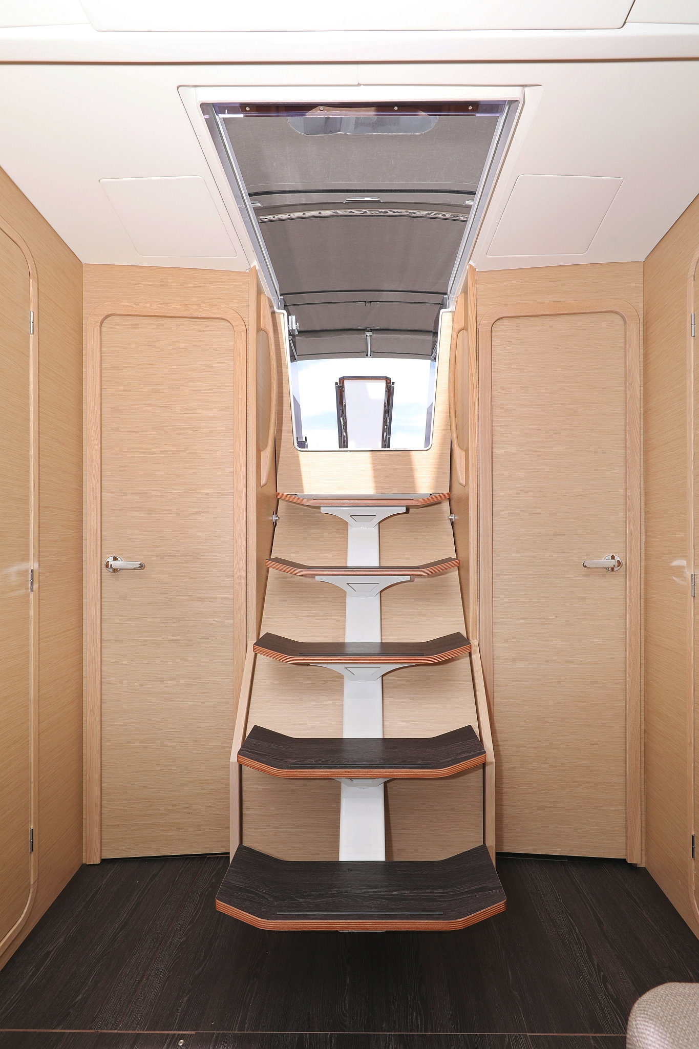 Dufour 41 - 3 cab. — photo 23