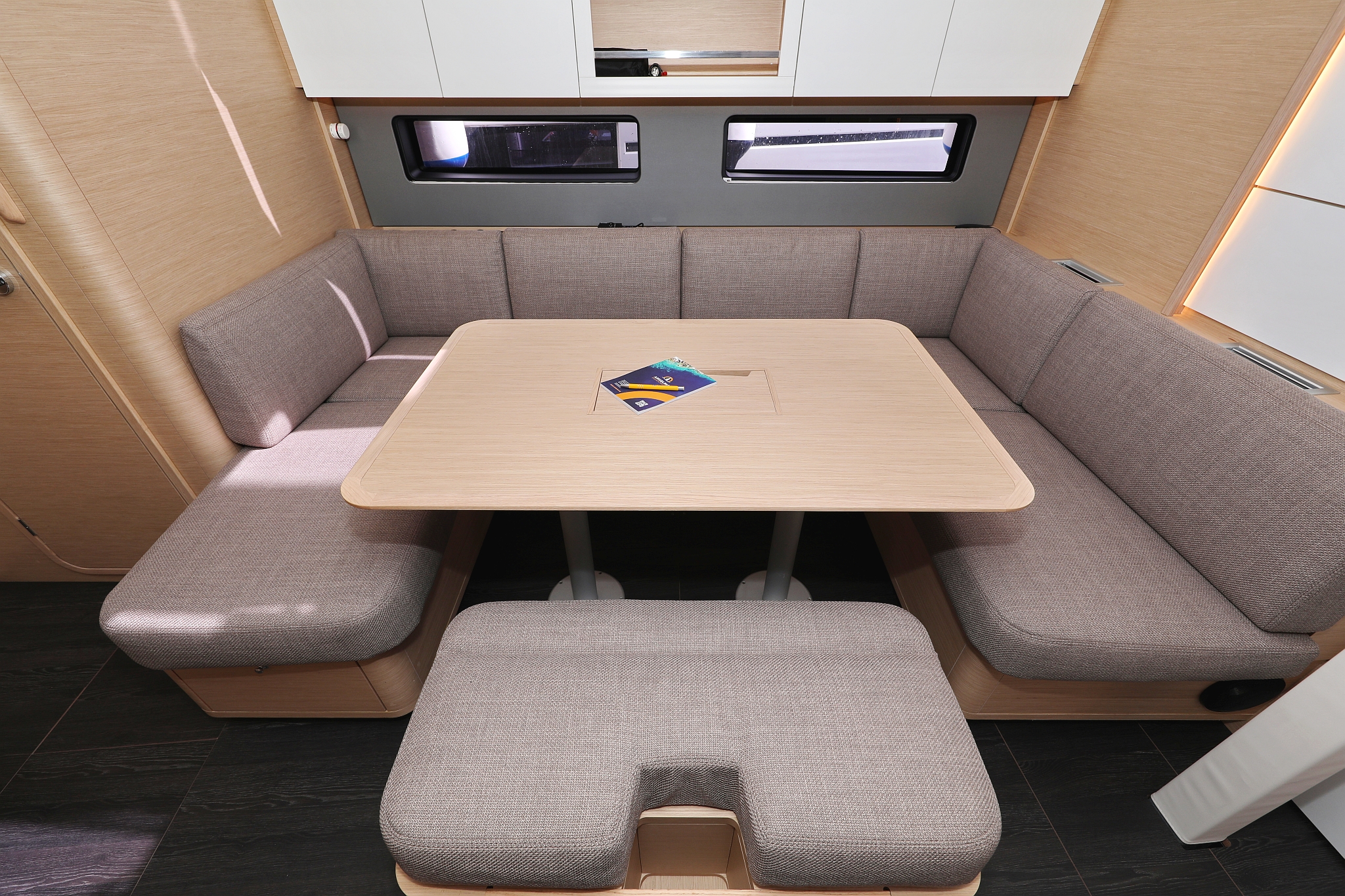 Dufour 41 - 3 cab. — photo 16