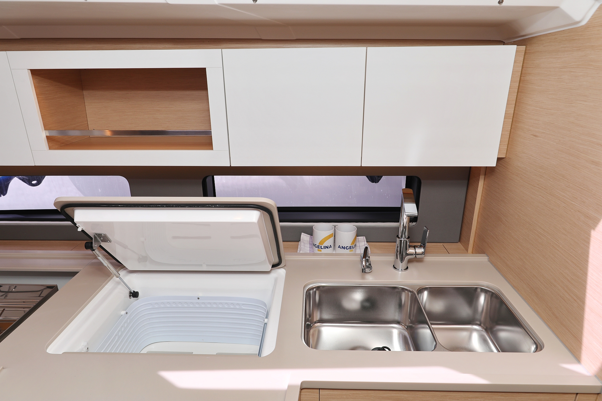Dufour 41 - 3 cab. — photo 42