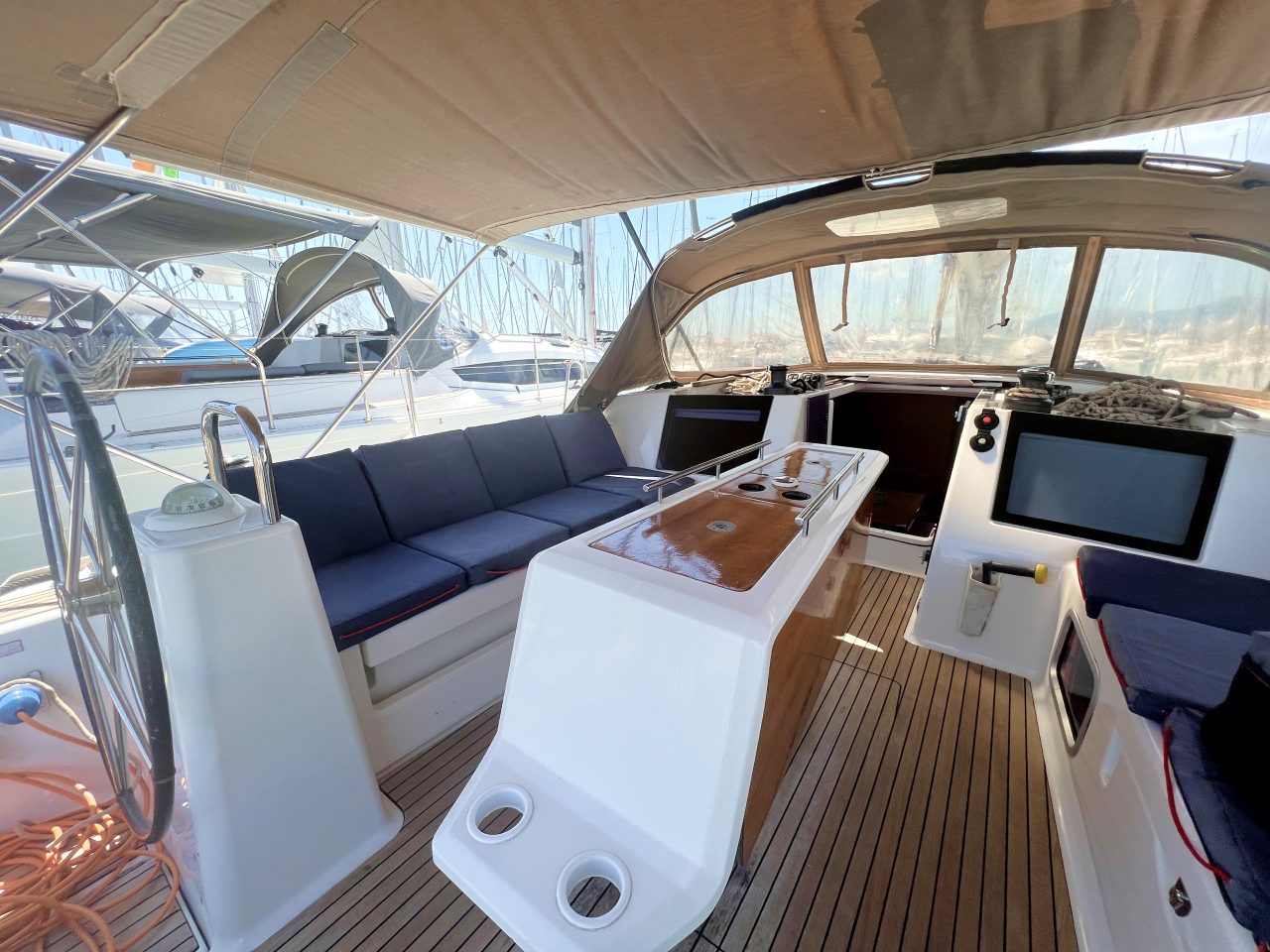 Dufour 460 GL — photo 6