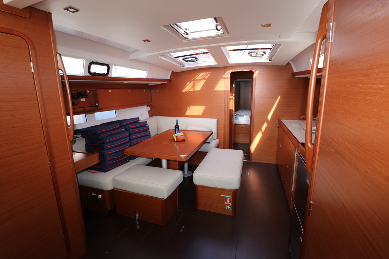 Dufour 460 GL — photo 9