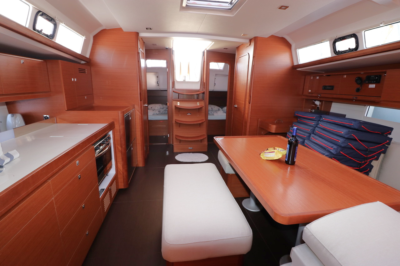 Dufour 460 GL — photo 12