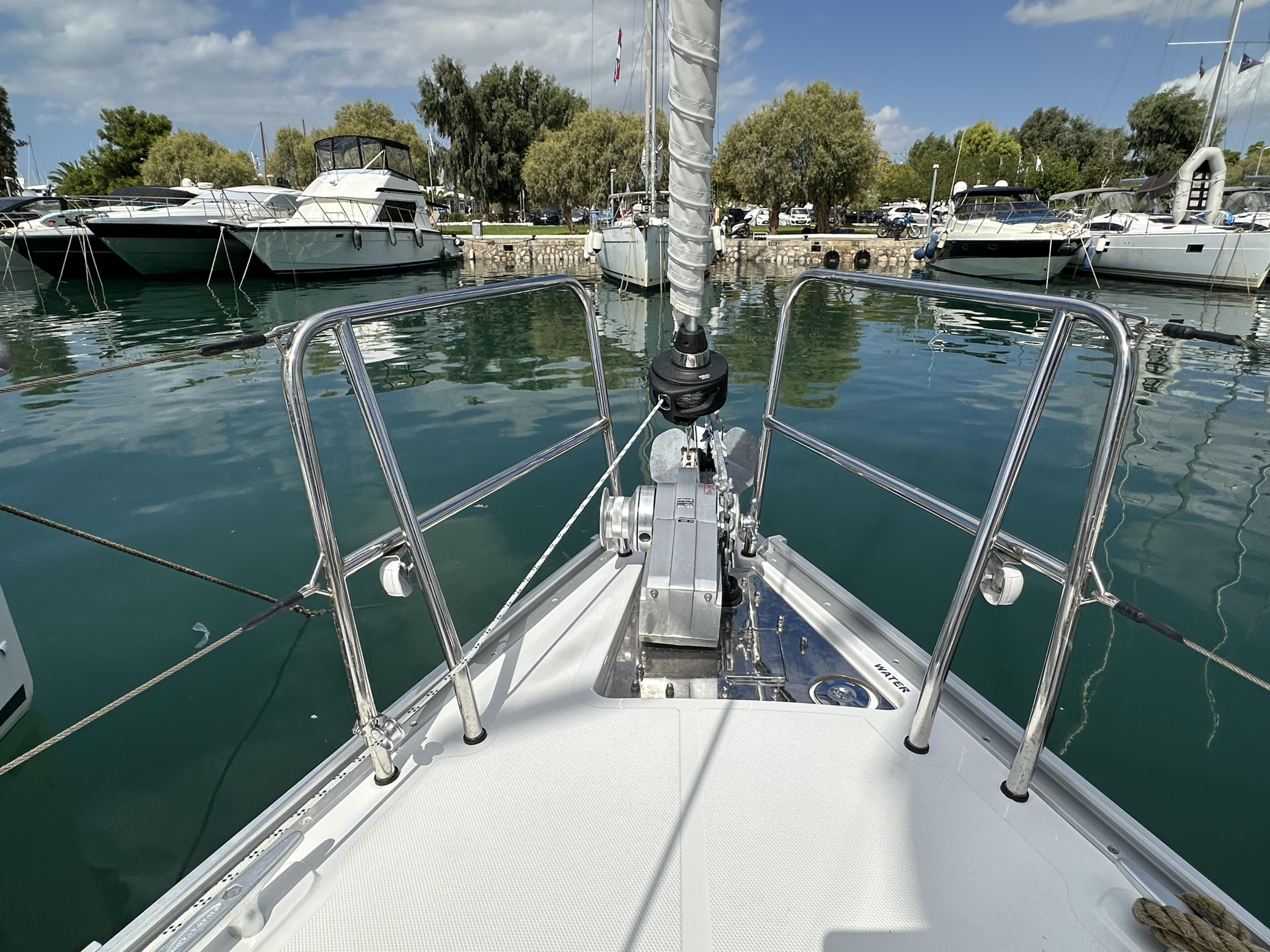 Bavaria Cruiser 34 — photo 24