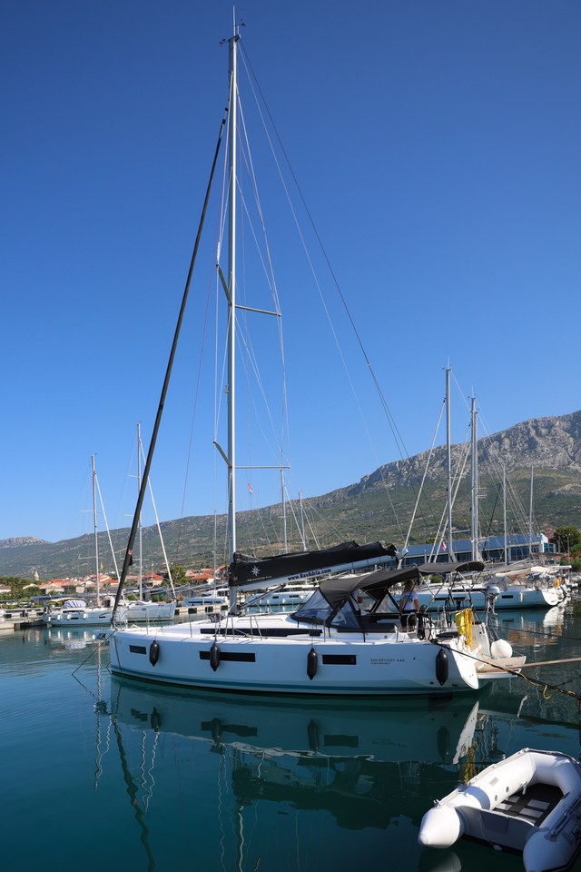 Sun Odyssey 440 - 3 cab. — photo 4