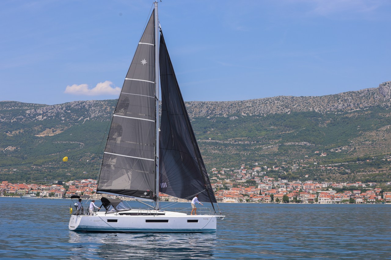 Sun Odyssey 440 - 3 cab. — photo 5