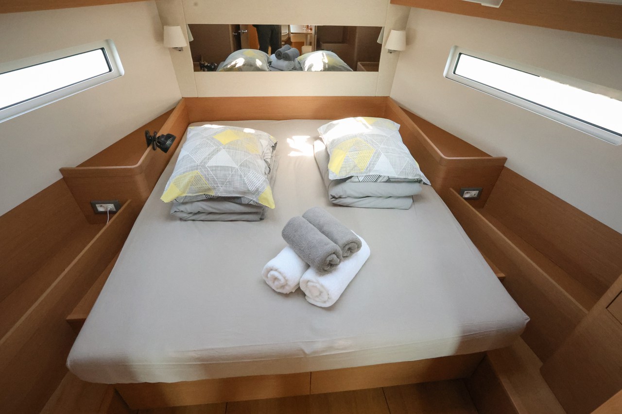 Sun Odyssey 440 - 3 cab. — photo 18