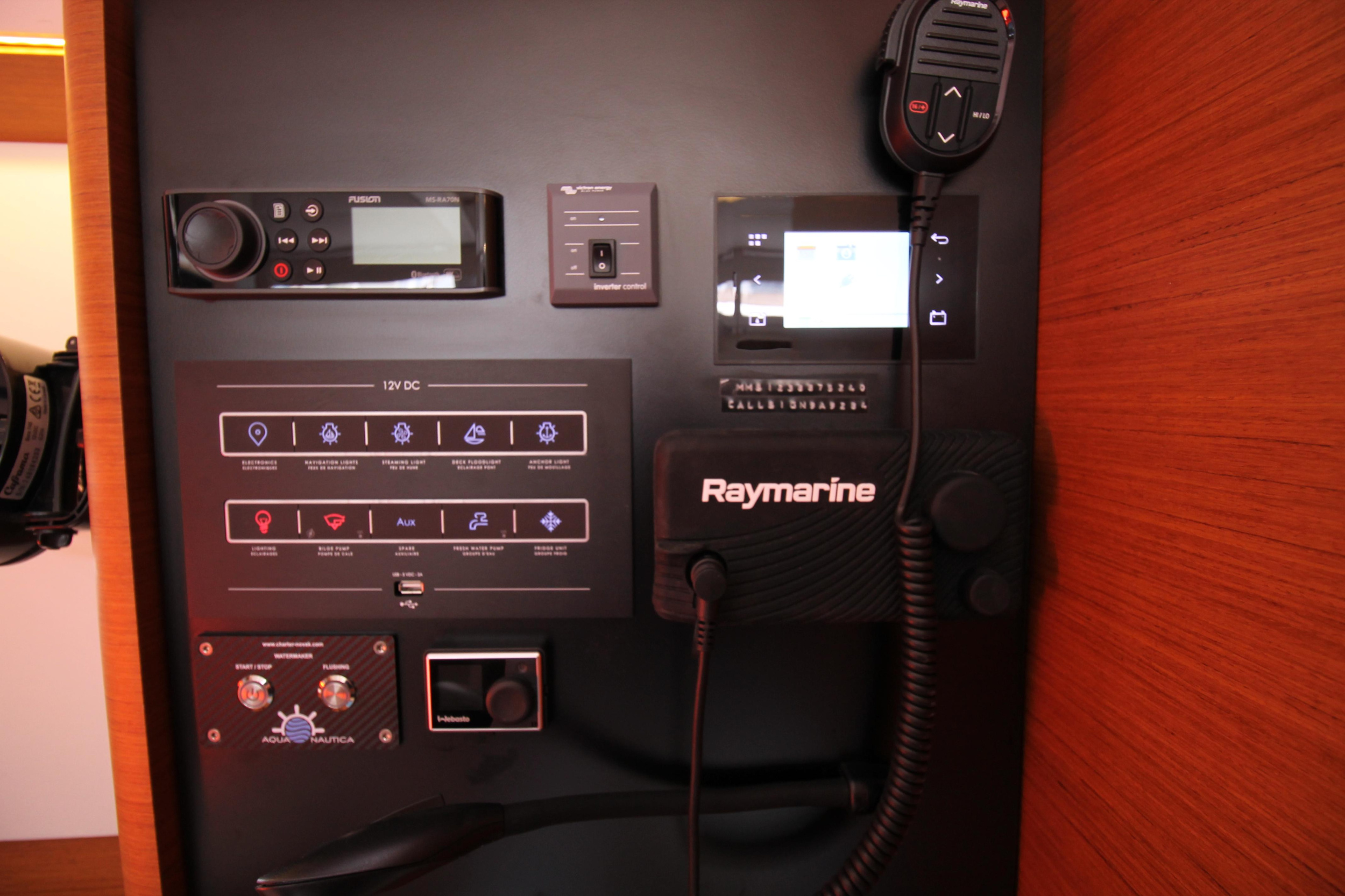 Sun Odyssey 380 - 3 cab. — photo 16