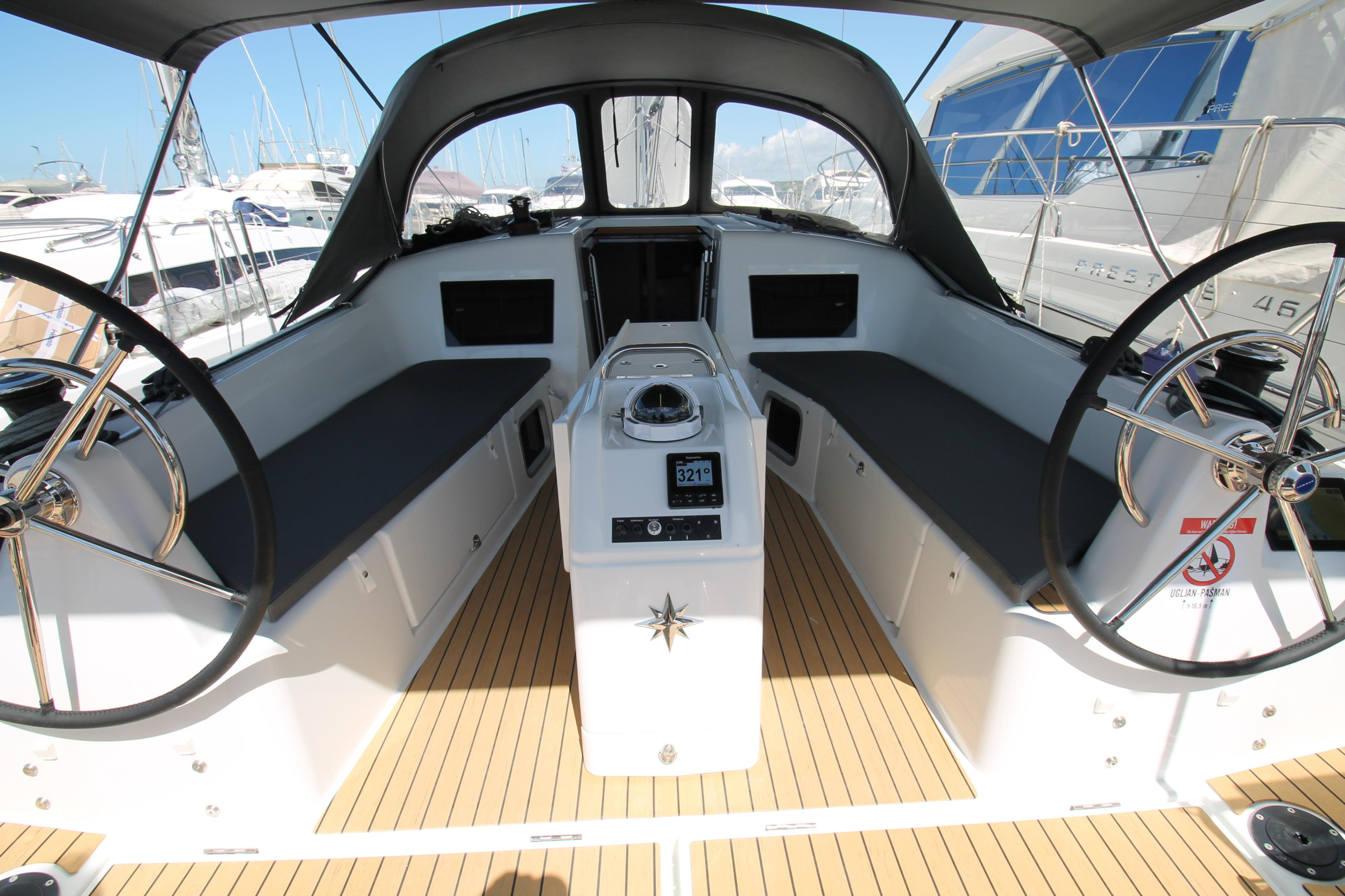 Sun Odyssey 410 - 3 cab. — photo 7