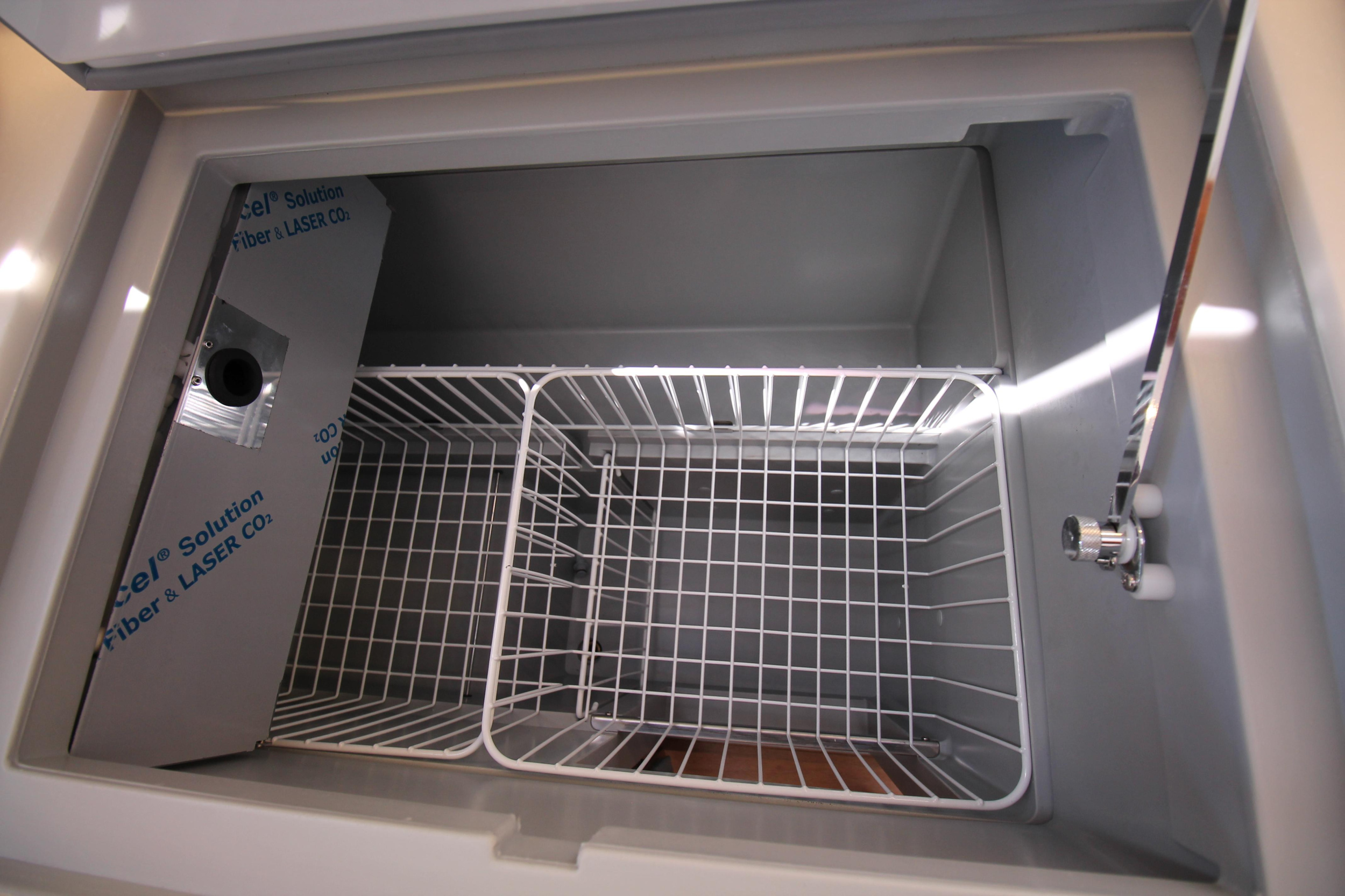 Sun Odyssey 410 - 3 cab. — photo 13