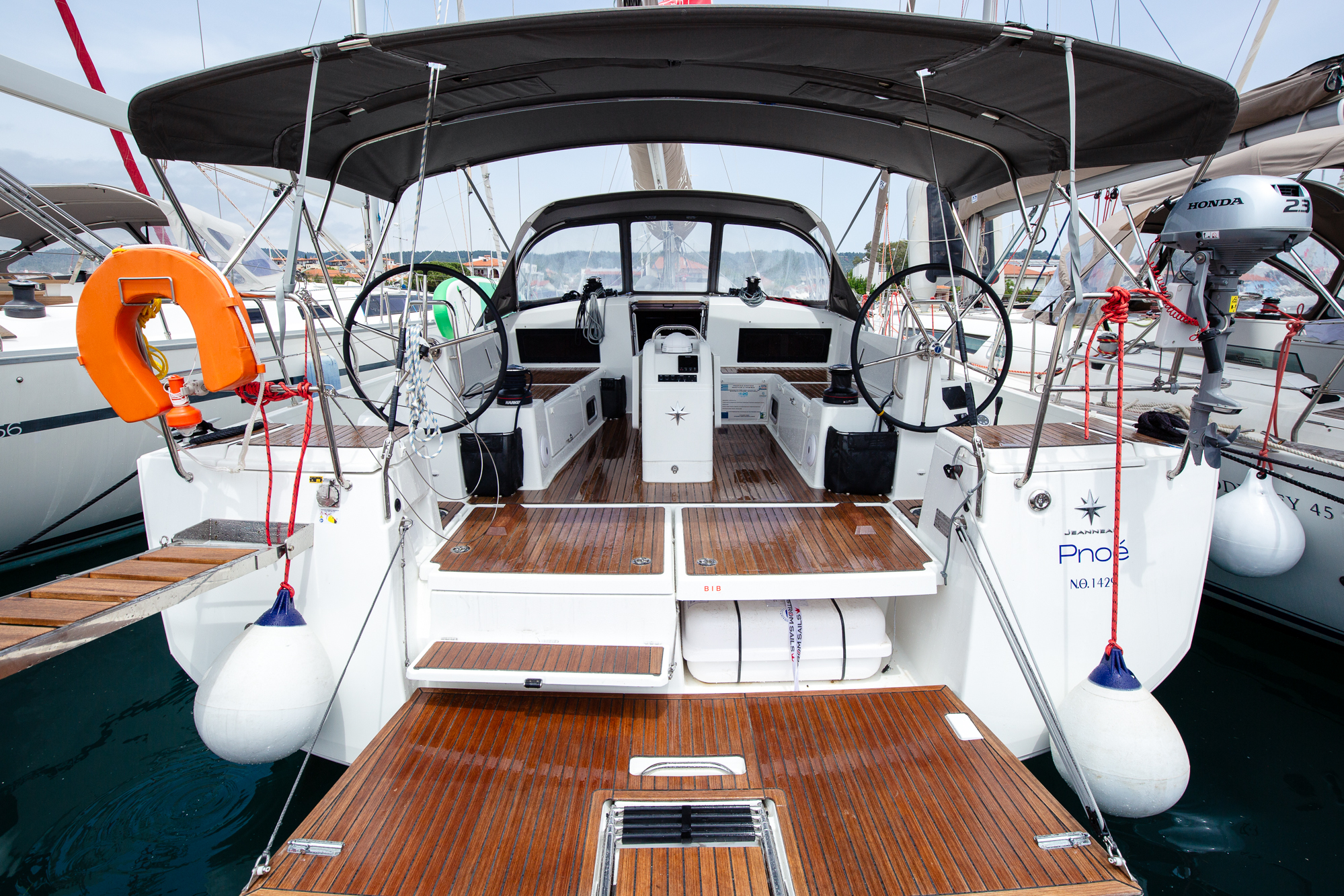 Sun Odyssey 490 - 4 + 1 cab. — photo 9