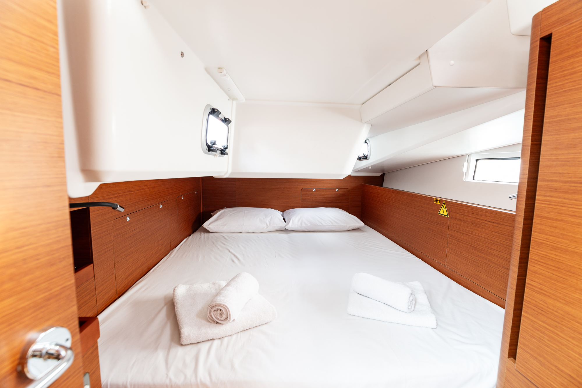 Sun Odyssey 490 - 4 + 1 cab. — photo 18