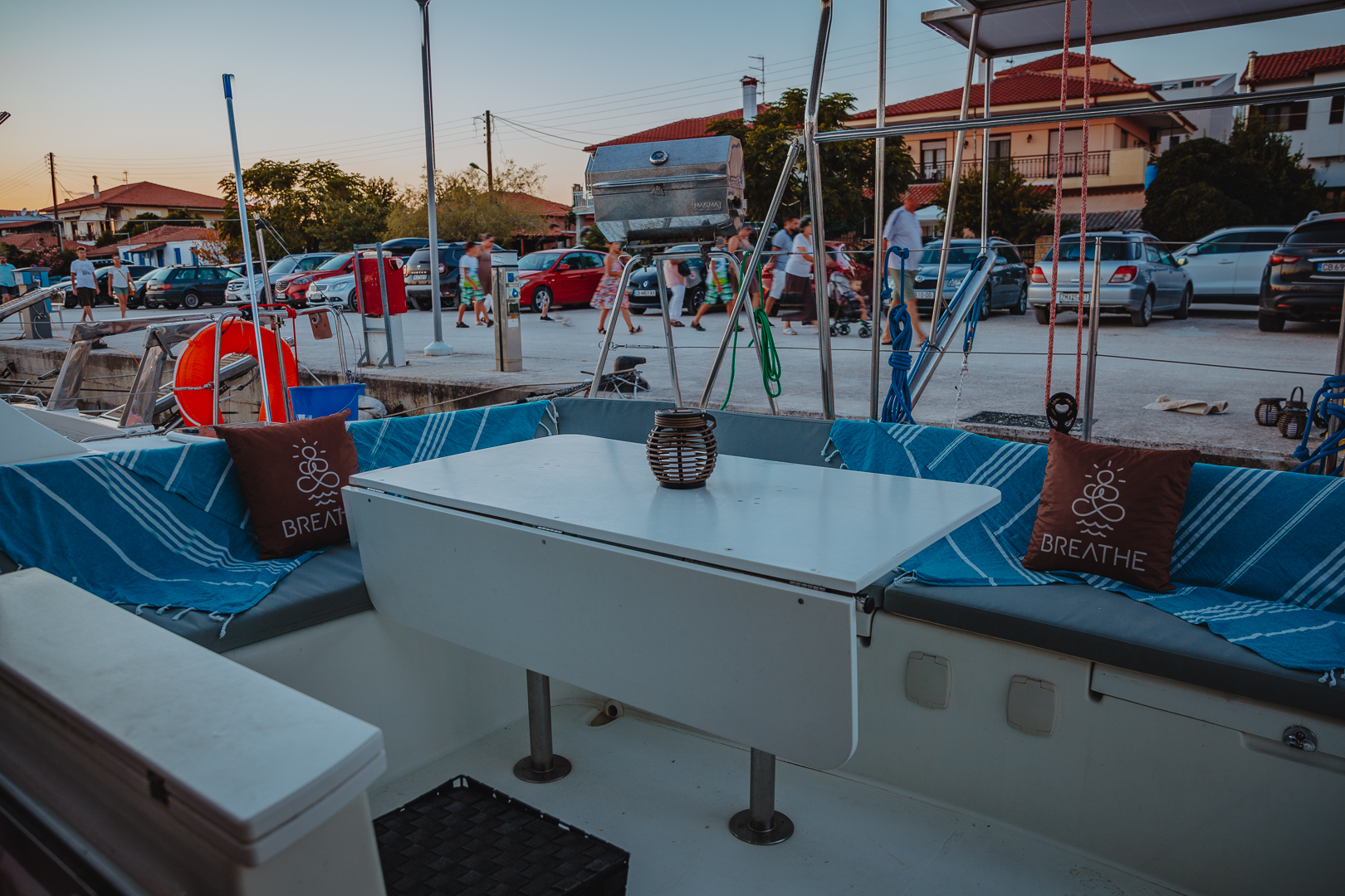 Lagoon 380 - 4 cab. — photo 6