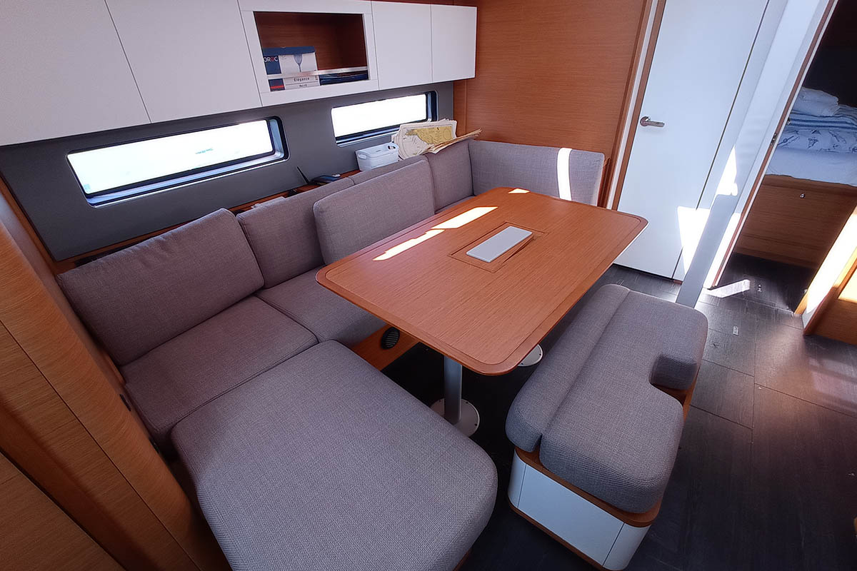 Dufour 41 - 4 cab. — photo 7