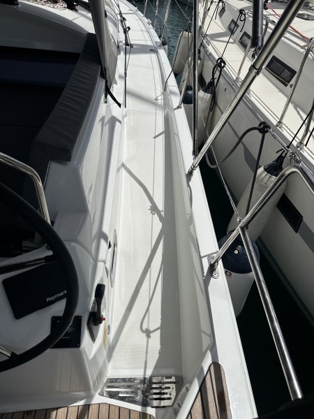 Sun Odyssey 440 - 4 cab. — photo 11