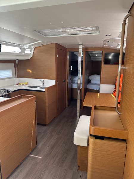 Sun Odyssey 440 - 4 cab. — photo 14