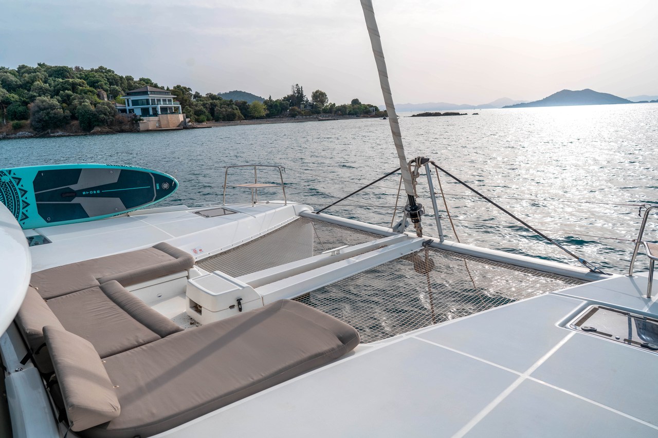 Lagoon 46 - 4 + 1 cab. — photo 8