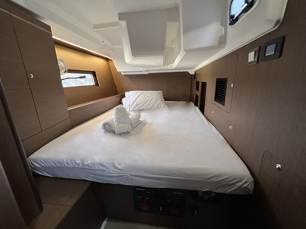 Oceanis 46.1 — photo 12