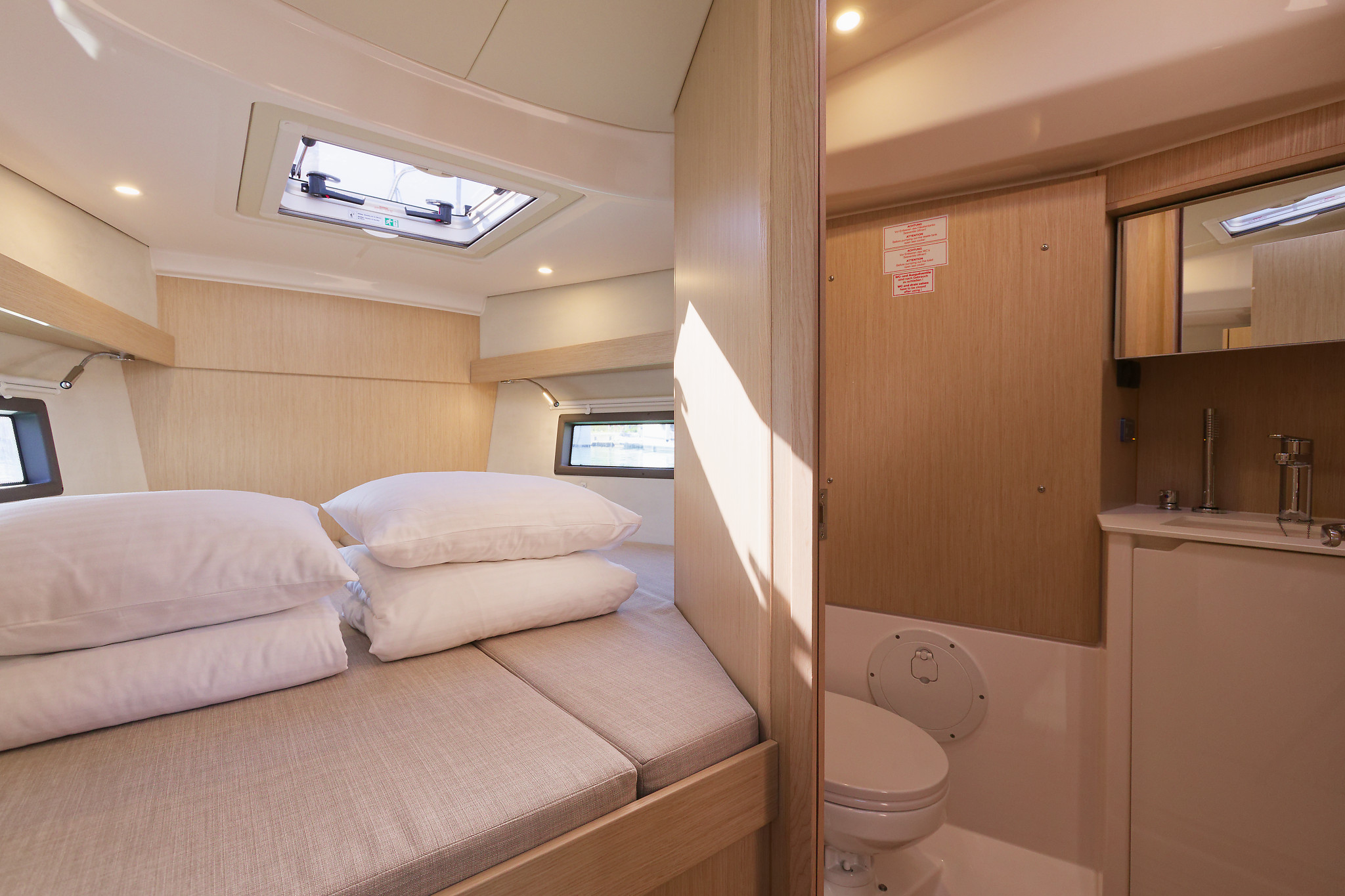 Bavaria C38 — photo 19
