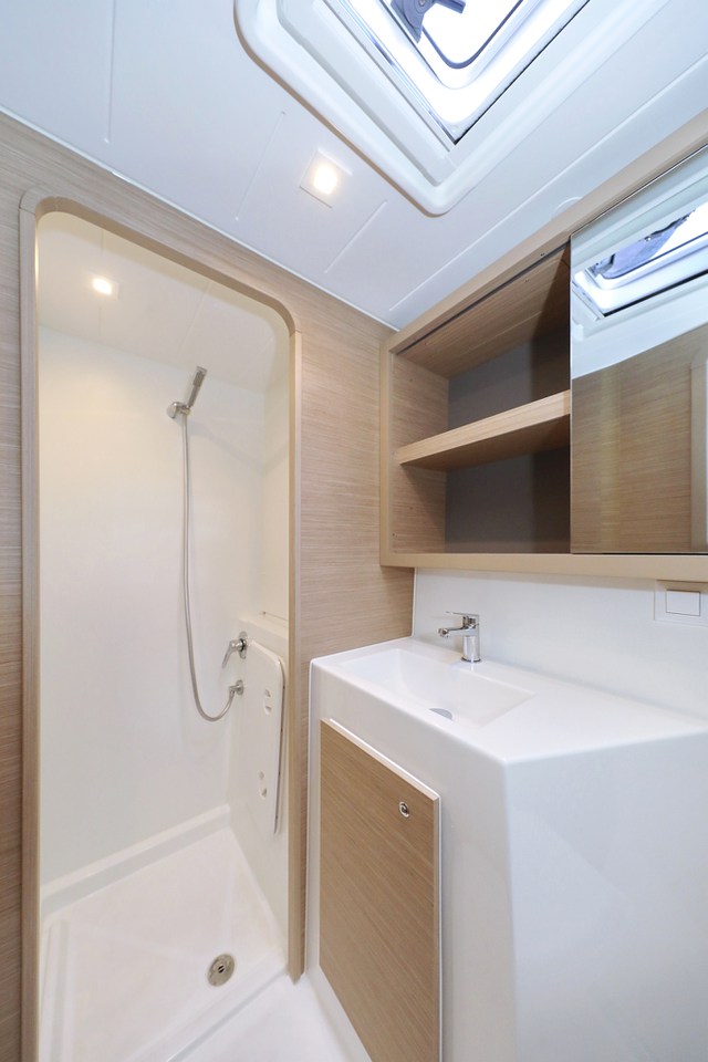 Lagoon 42 - 4 + 2 cab. — photo 30