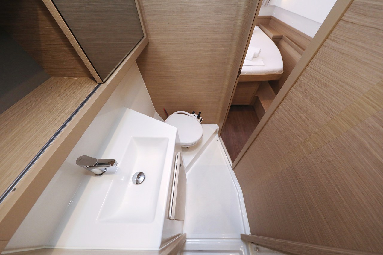 Lagoon 42 - 4 + 2 cab. — photo 31