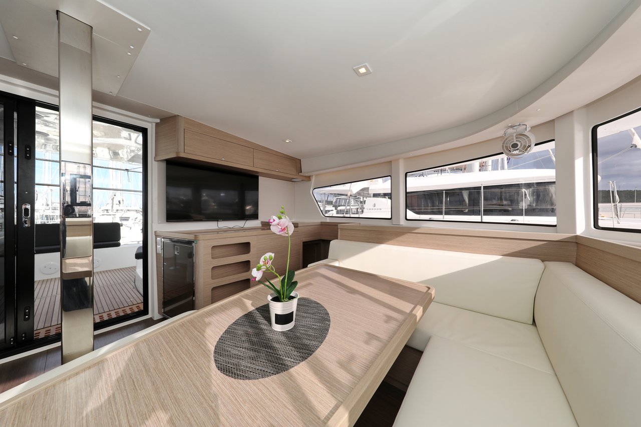 Lagoon 42 - 4 + 2 cab. — photo 36