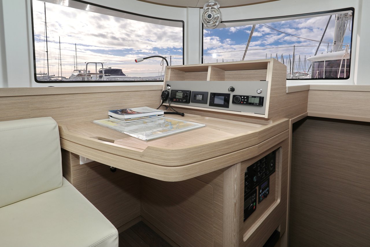 Lagoon 42 - 4 + 2 cab. — photo 39