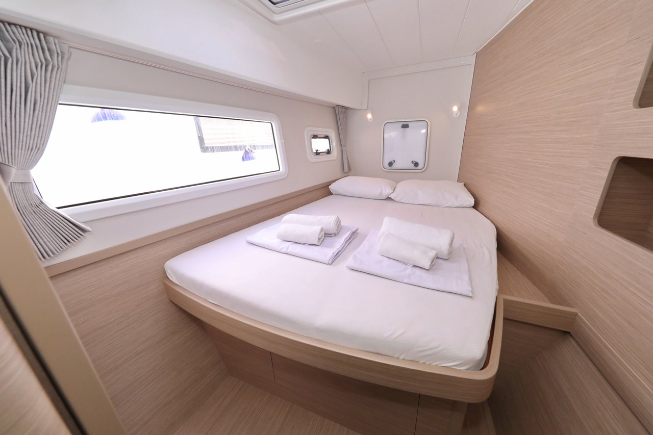 Lagoon 42 - 4 + 2 cab. — photo 45
