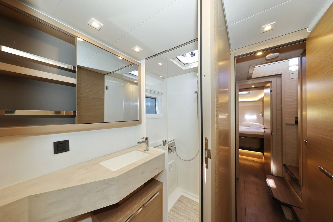Lagoon 46 - 4 + 2 cab. — photo 29