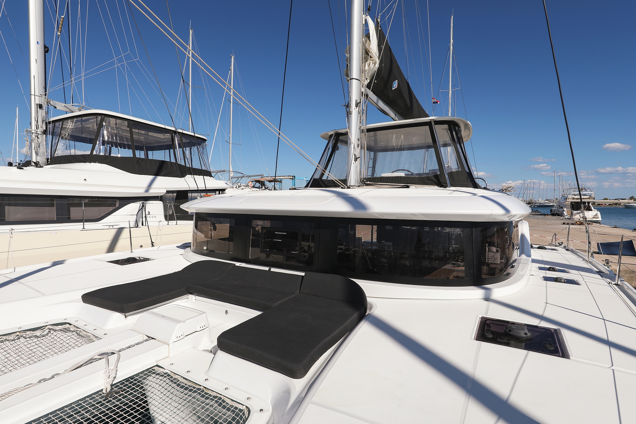 Lagoon 46 - 4 + 2 cab. — photo 3