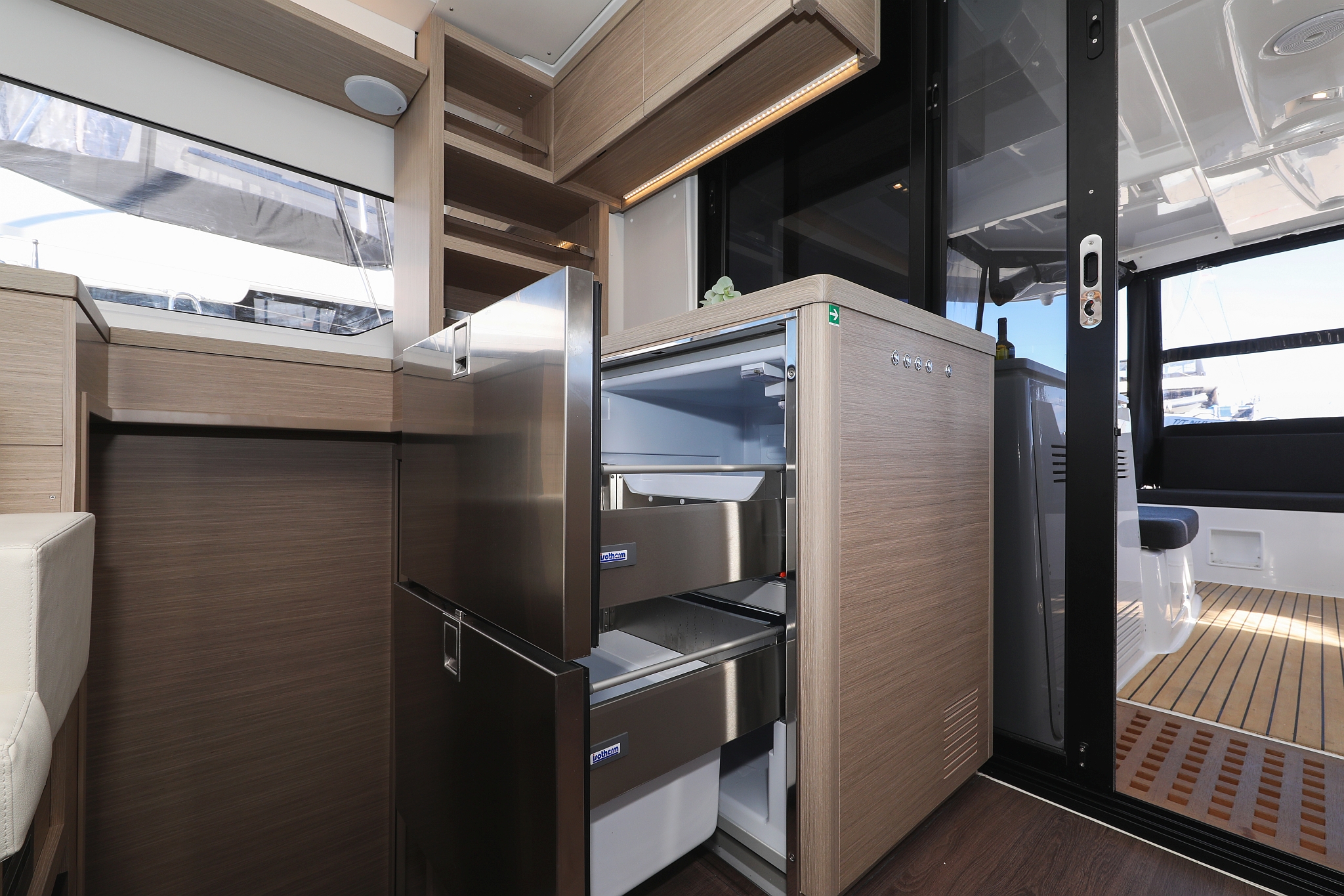 Lagoon 46 - 4 + 2 cab. — photo 34