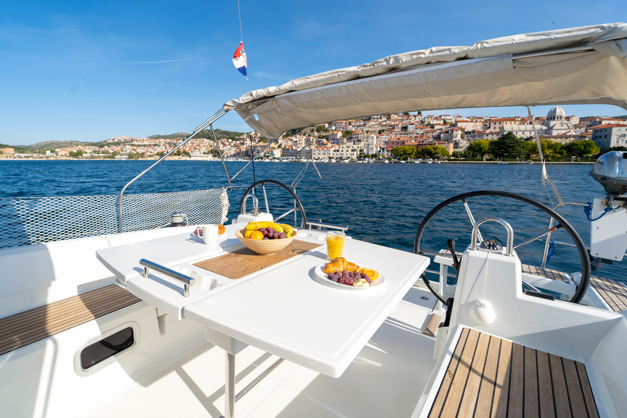 Oceanis 38 - 3 cab. — photo 8