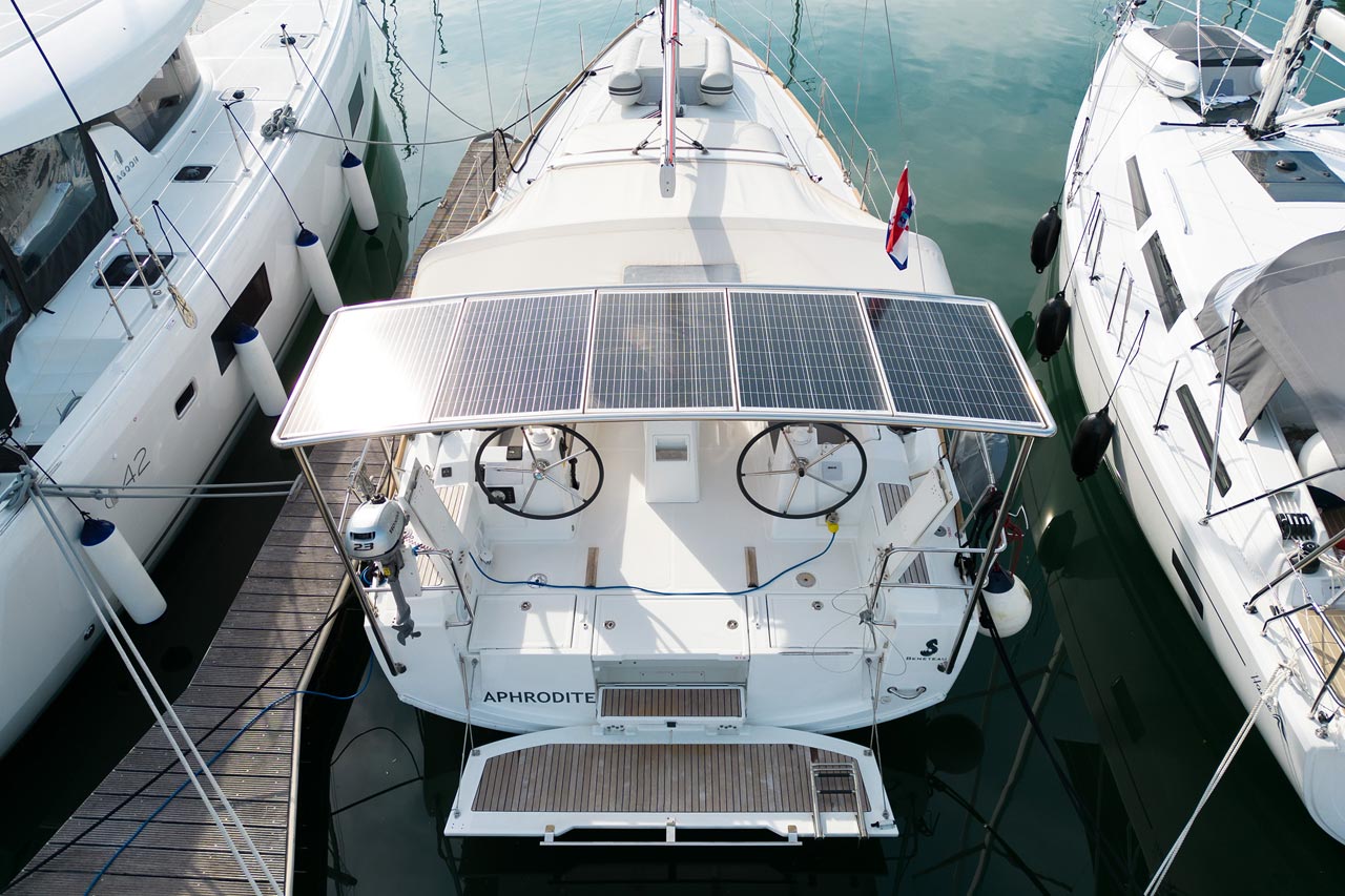 Oceanis 38 - 3 cab. — photo 12