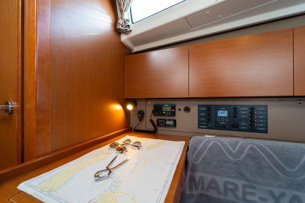 Oceanis 38 - 3 cab. — photo 15